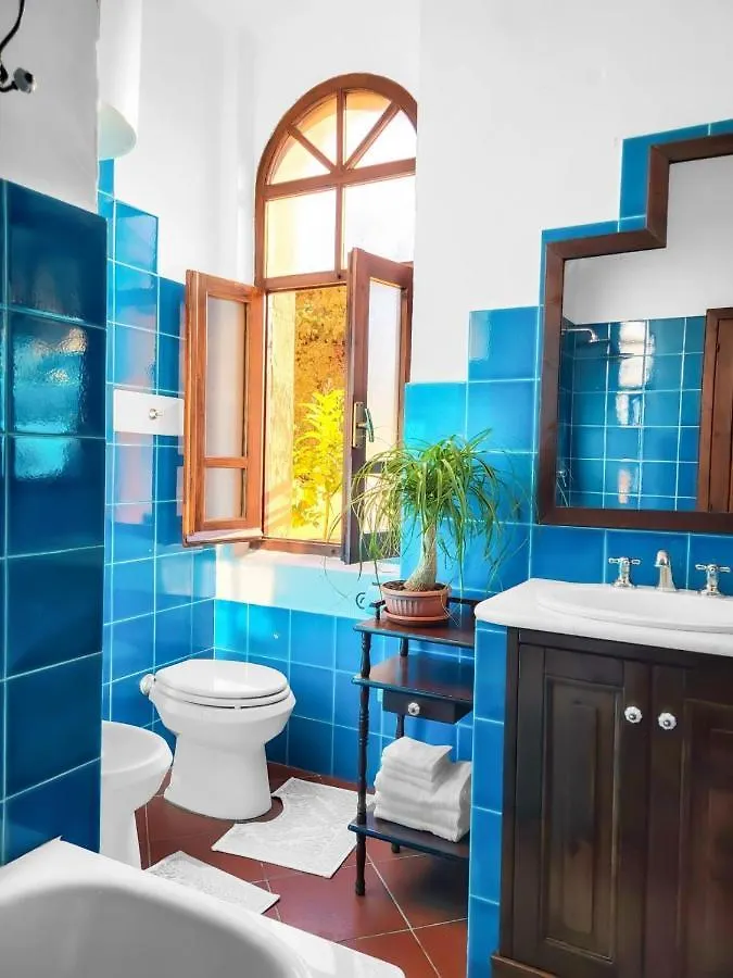 Residence Blue Living Tortolì Lägenhet